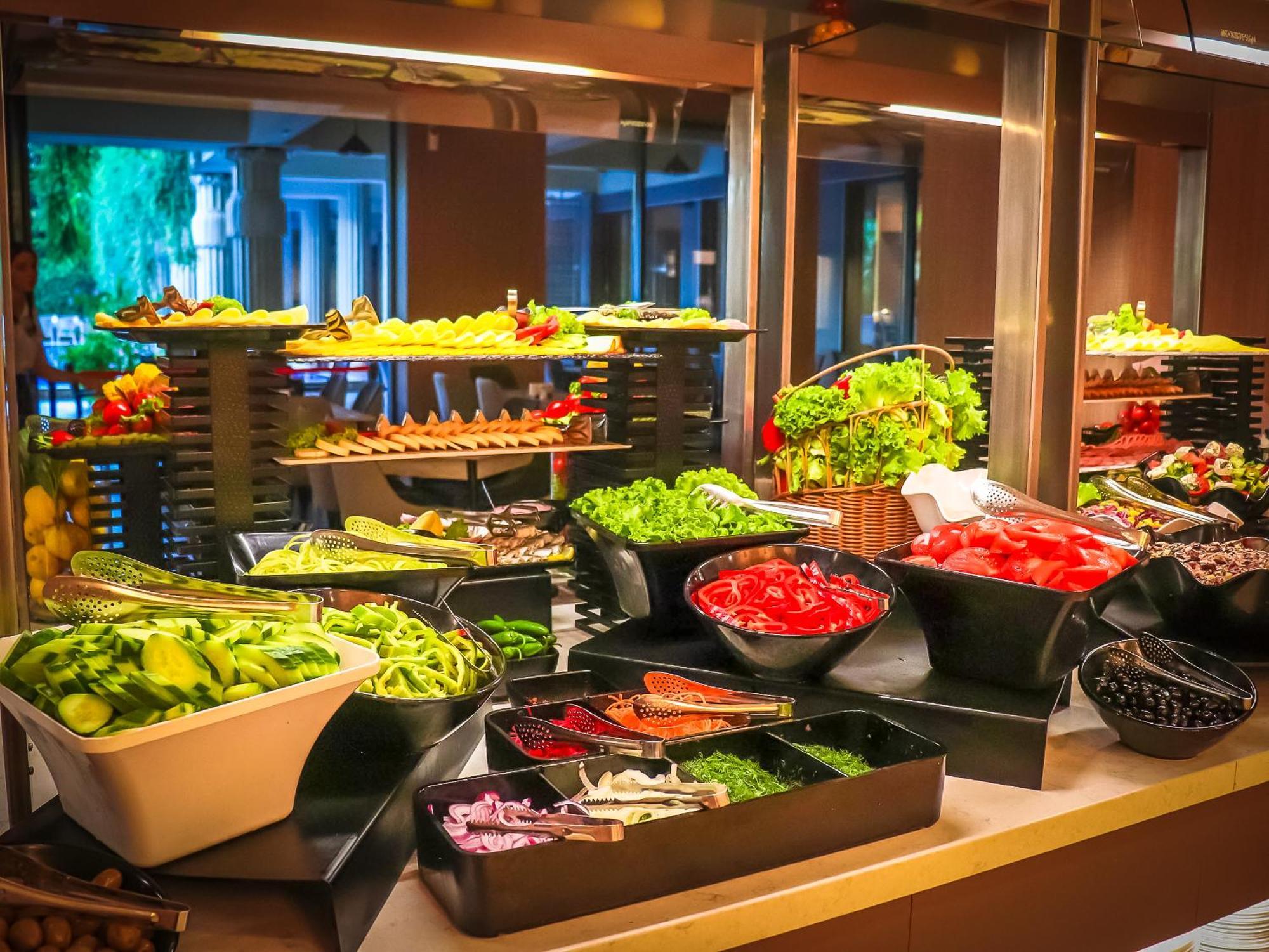 Argisht Partez Hotel All Inclusive And Beach Golden Sands Eksteriør billede