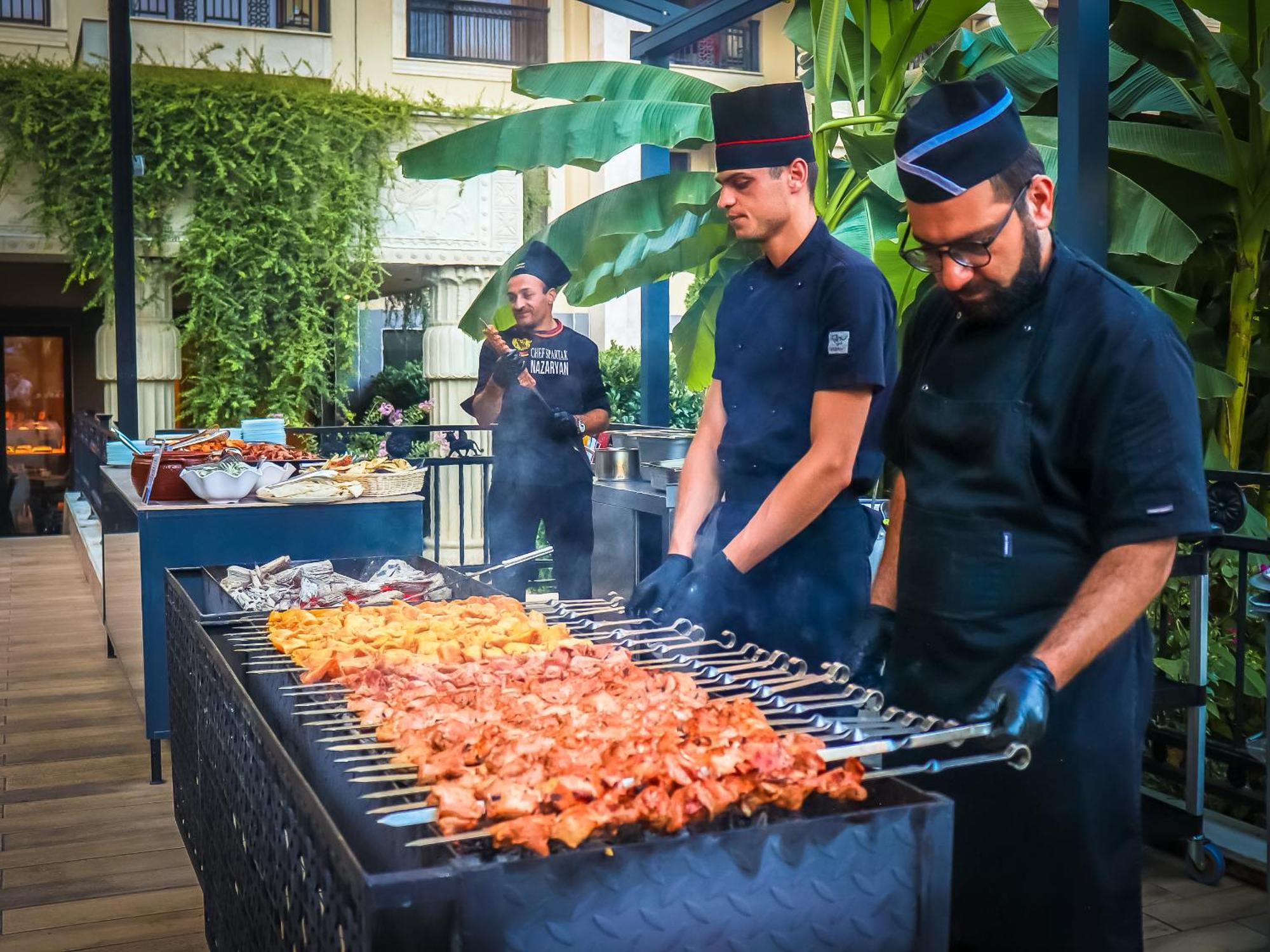 Argisht Partez Hotel All Inclusive And Beach Golden Sands Eksteriør billede