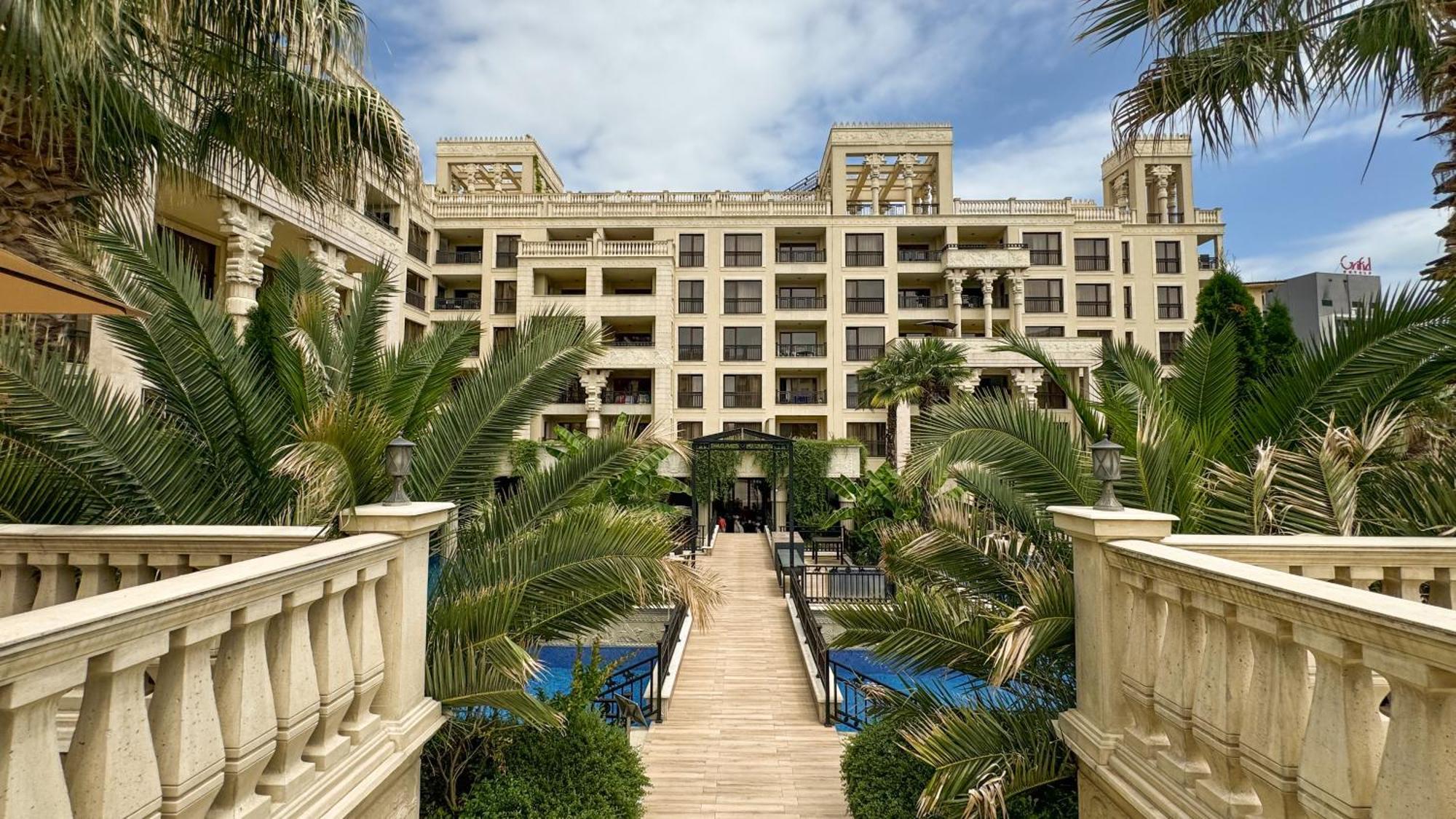 Argisht Partez Hotel All Inclusive And Beach Golden Sands Eksteriør billede